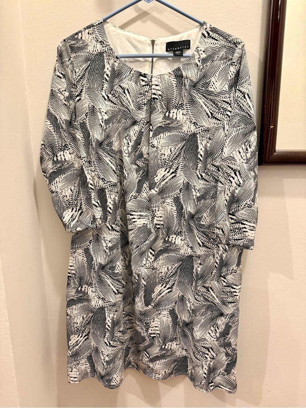 Attention Black White Abstract Print Shift Dress M